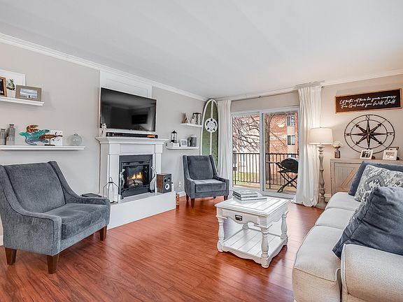 2nd image of 1001 N Mill St APT 205