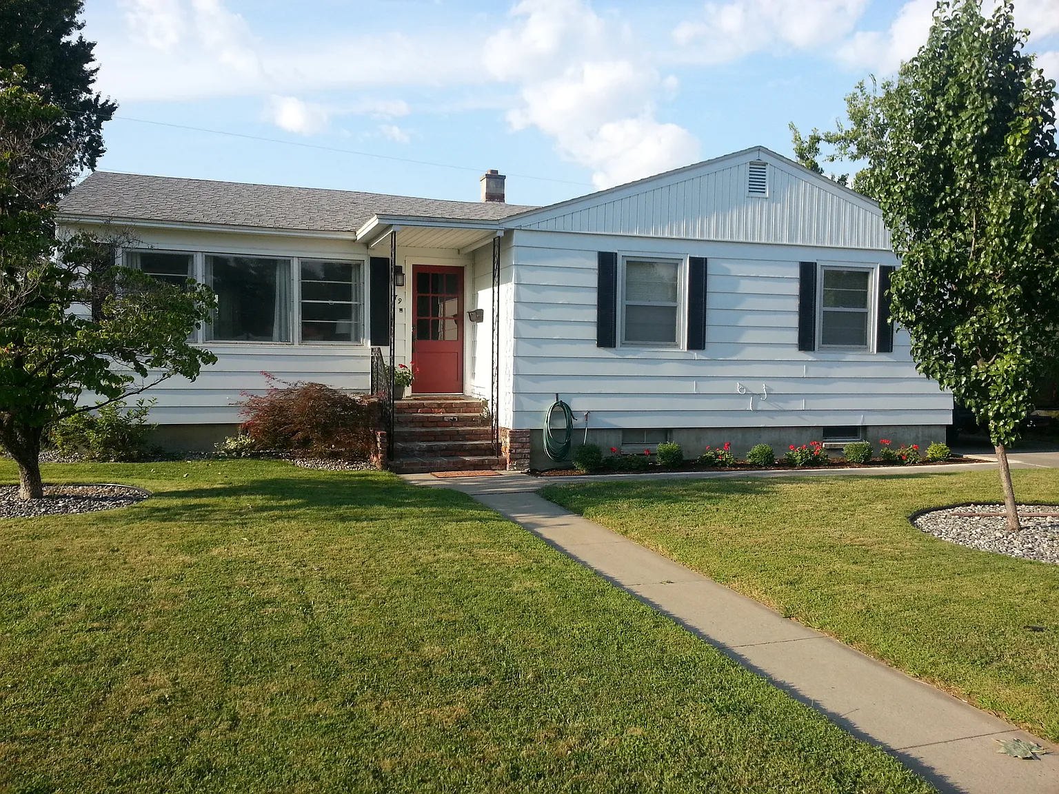 79 McMurray St photo 1