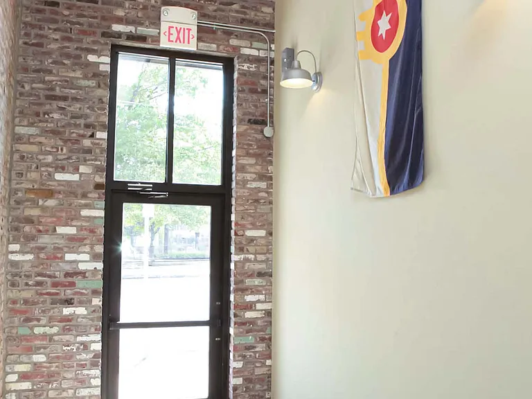 724 S Main Ave #23 — Photo 5