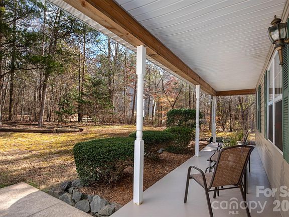 3rd image of 7710 Walkup Rd