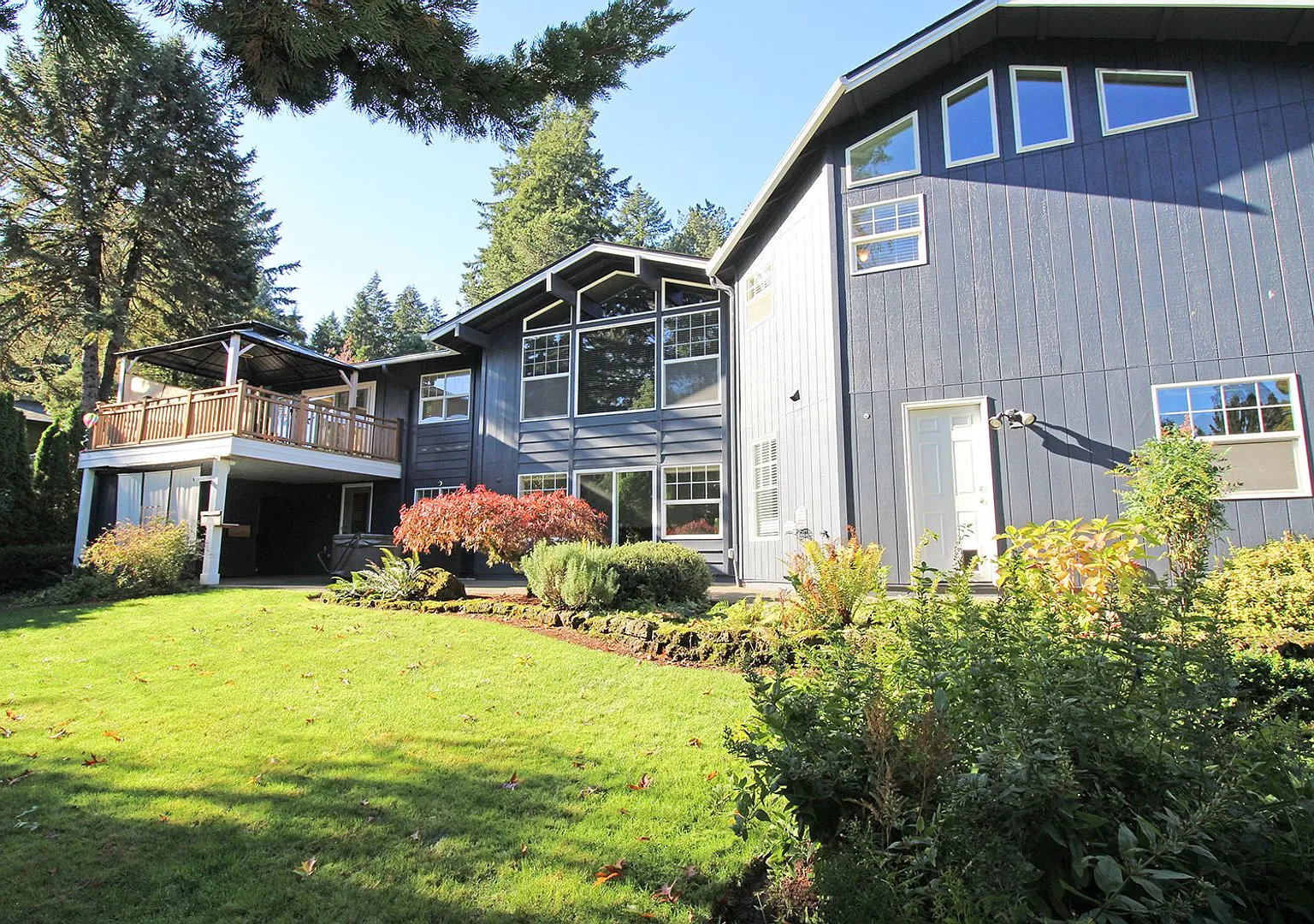 3879 Sq. Ft. of Amazing Features in this Remodeled West Slope 3 Bedroom Mid-Century Home! — Photo 3