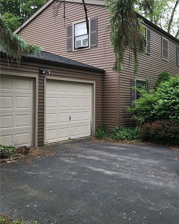 2nd image of 6204 Buckskin Dr