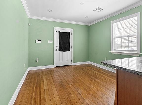 2nd image of 2509-11 Eagle St