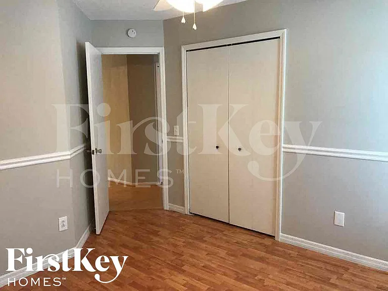 11764 Shirburn Cir — Photo 15