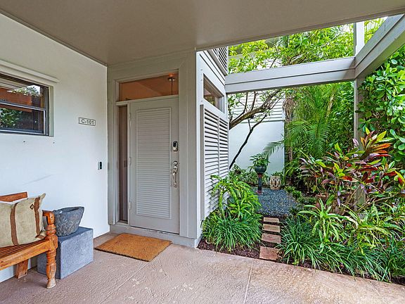 3rd image of 11830 Pebblewood Drive #101