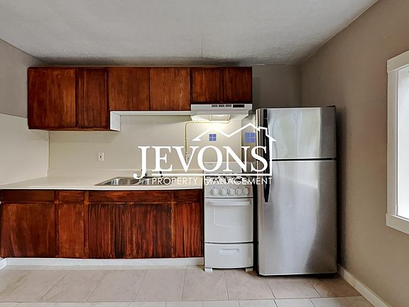 4th image of 718 Yakima Ave APT 2