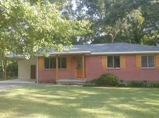 203 Hamilton Dr, Petal, MS 39465