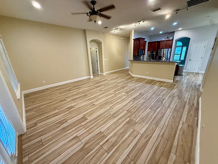 7058 Candle Forest Ct — Photo 15