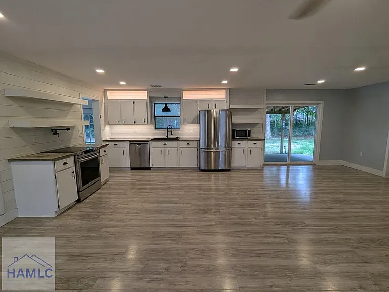 600 Thornwood Way — Photo 9