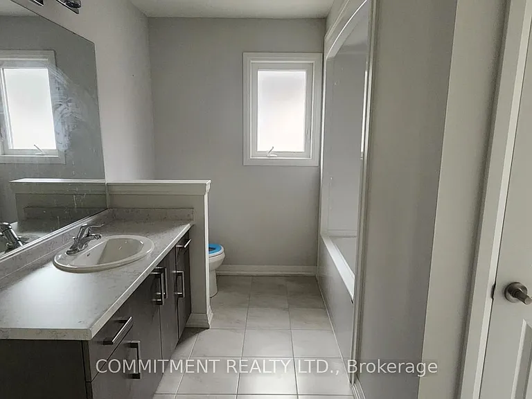 47 Samuel Ave — Photo 11