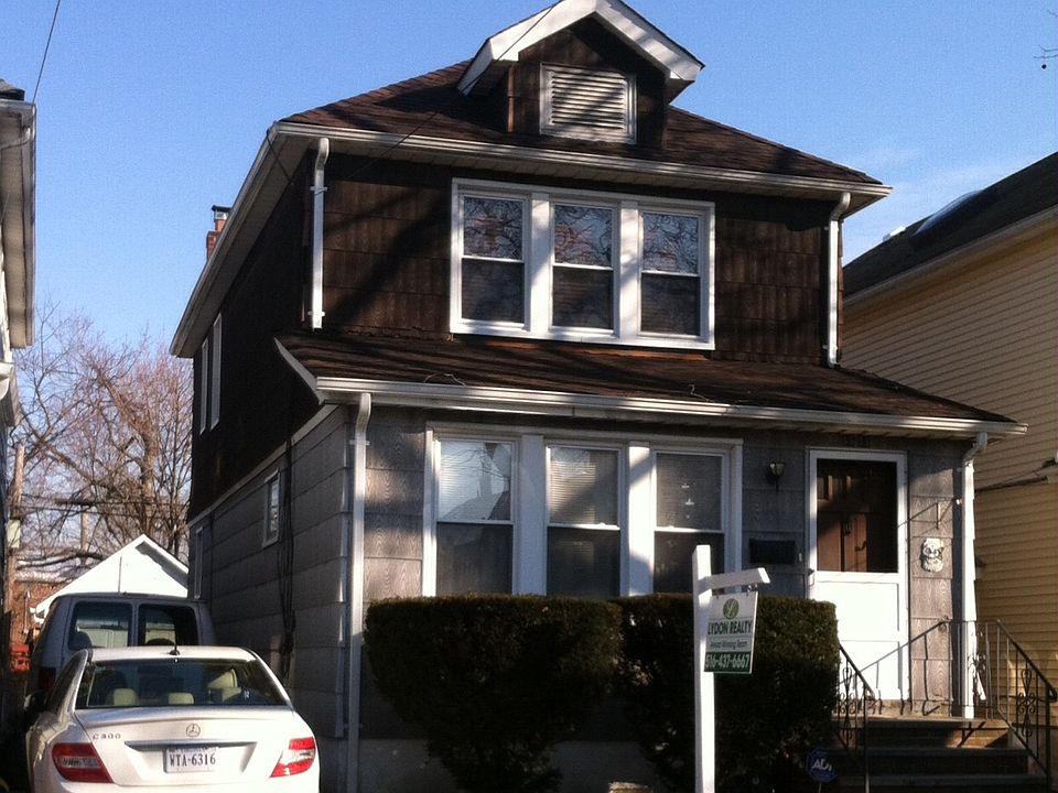 1st image of 8639 254th St