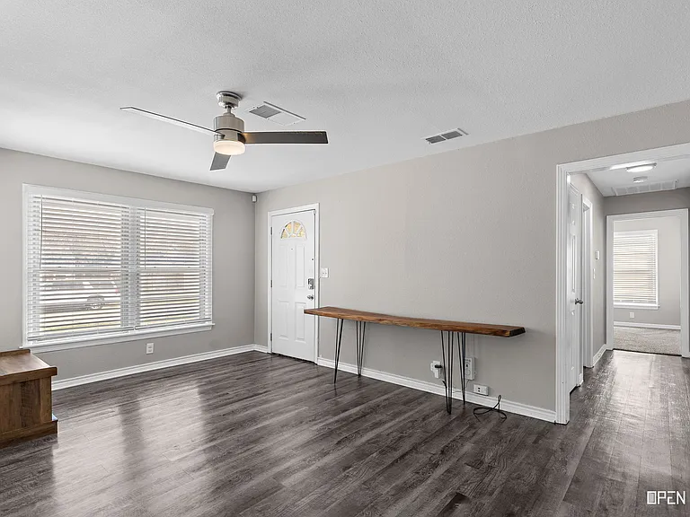 4300 Boren Ave — Photo 25