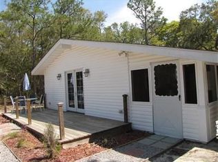 132 NW 8th St, Oak Island, NC 28465
