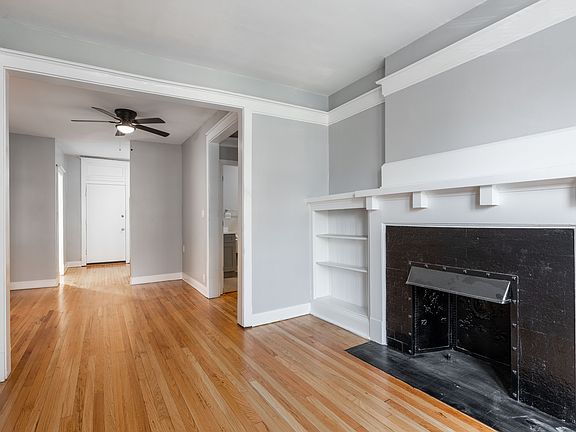 5th image of 1251 W Rosemont Ave