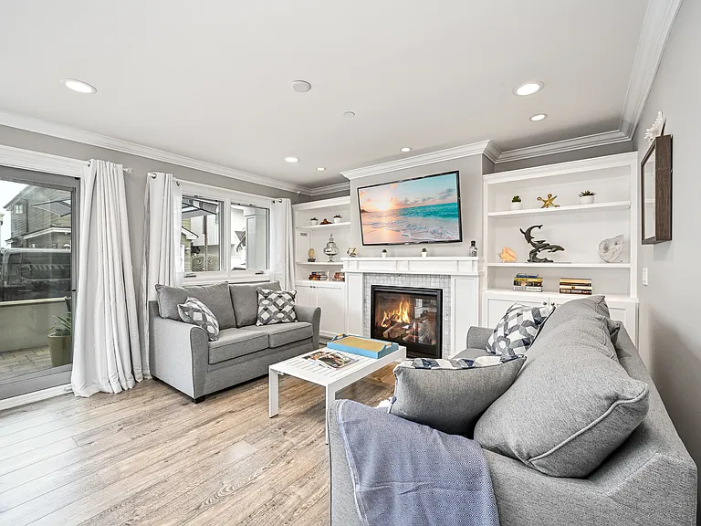 5306 Seashore Dr — Photo 22