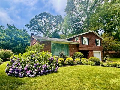 43 E Harwood Drive, Glen Cove, NY, 11542