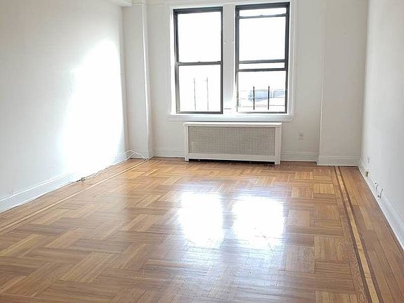 5th image of 170 W 81st St #8A