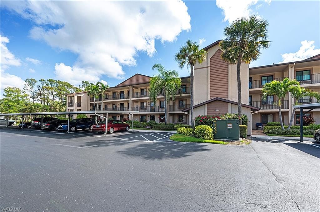 7360 Saint Ives Way APT 2103