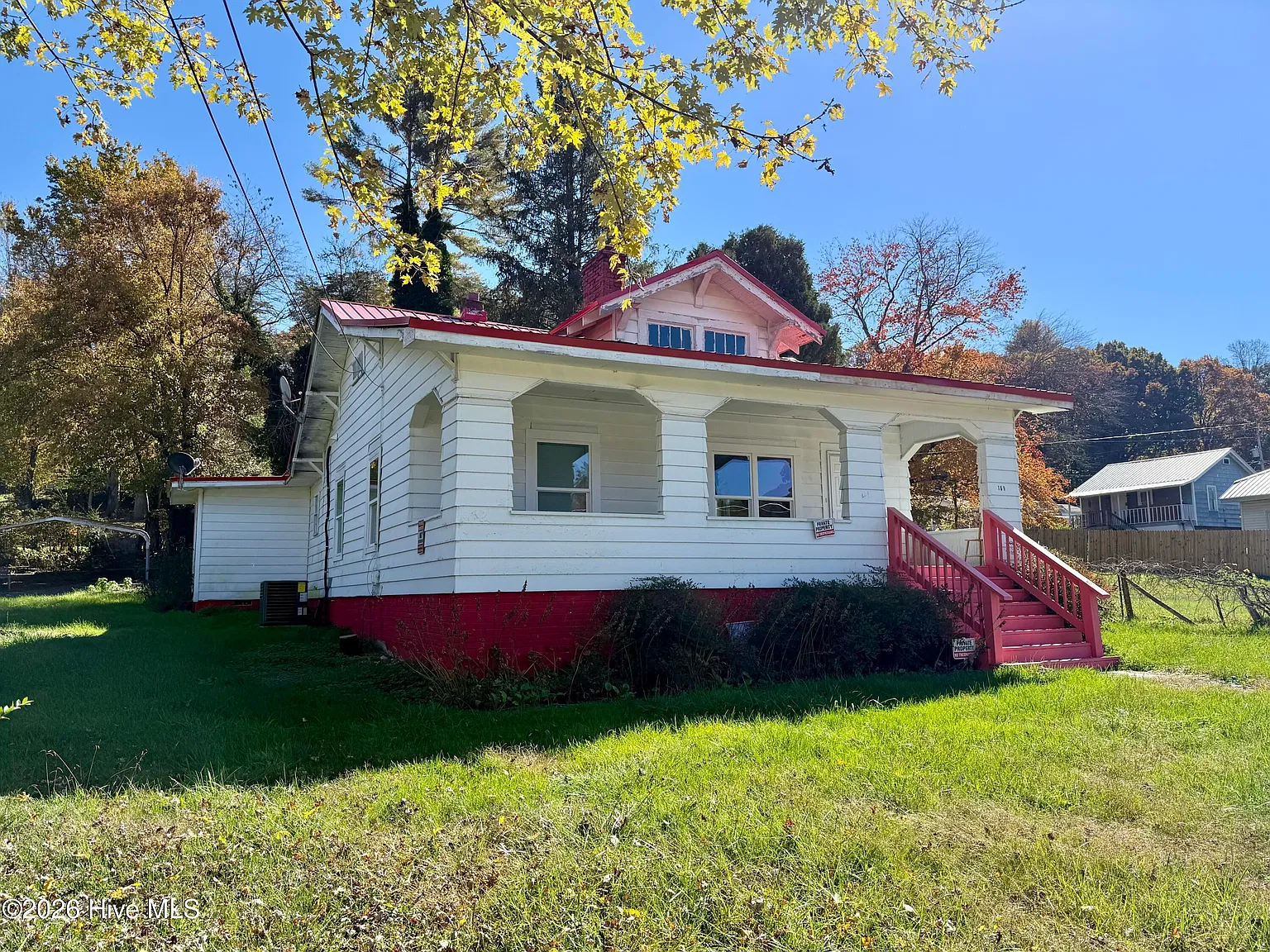 4 bed, 3.0 bath, 1820 sqft, $1,995 — Photo 1