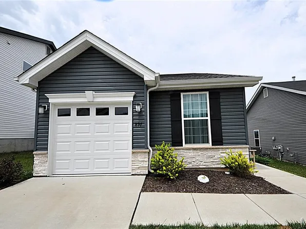 897 Black Bear Dr, House Springs, MO 63051