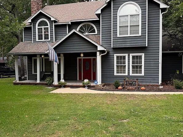 100 Brentwood Cir, Crossett, AR 71635