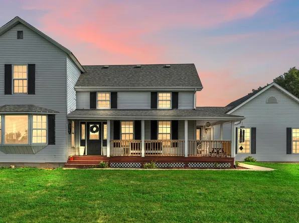 627 E 300 S, Valparaiso, IN 46383