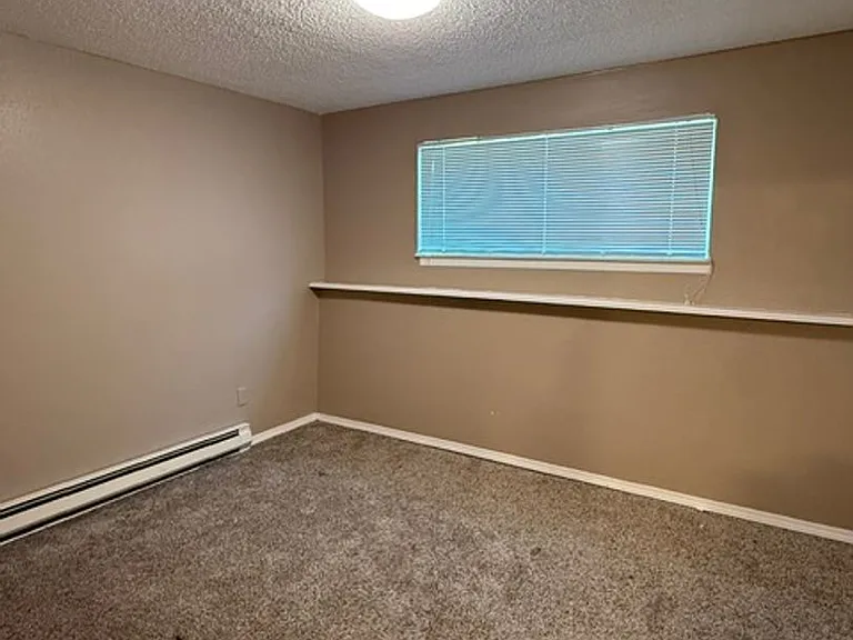 1122 Oakland St #C — Photo 3