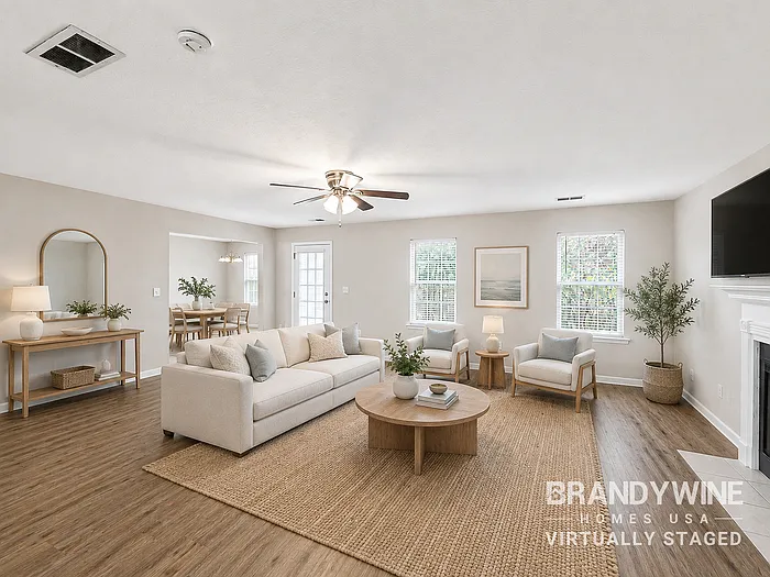 3 bed, 2.5 bath, 1816 sqft, $2,145 — Photo 3