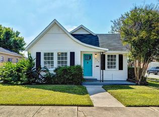 939 Robbie St, Houston, TX 77009