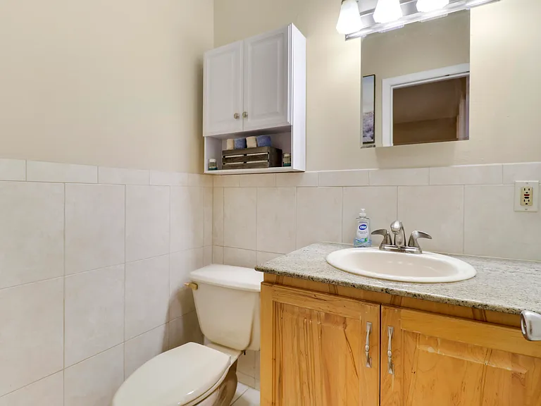 400 Fern St #1C — Photo 12