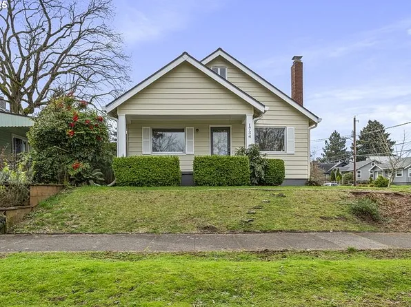 1734 N Dekum St, Portland, OR 97217
