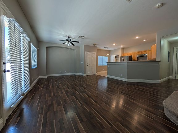 3rd image of 3313 Jamaica Princess Pl Unit 2