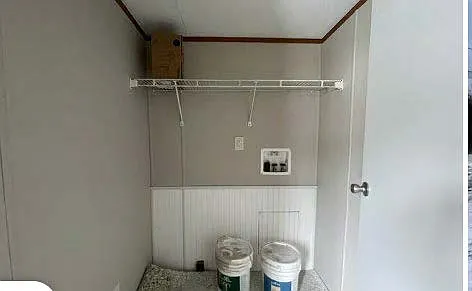 washer dryer hookups
