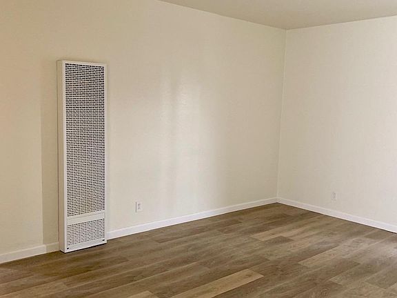 3rd image of 2095 Lincoln Ave APT 1
