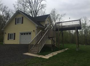 8291 Covered Bridge Rd FLOOR 2, Quakertown, PA 18951