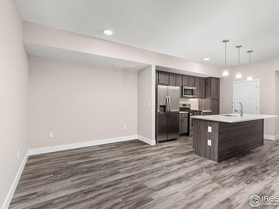 5th image of 270 S Cherrywood Dr #102