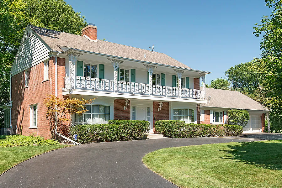 15 Longmeadow Rd photo 1