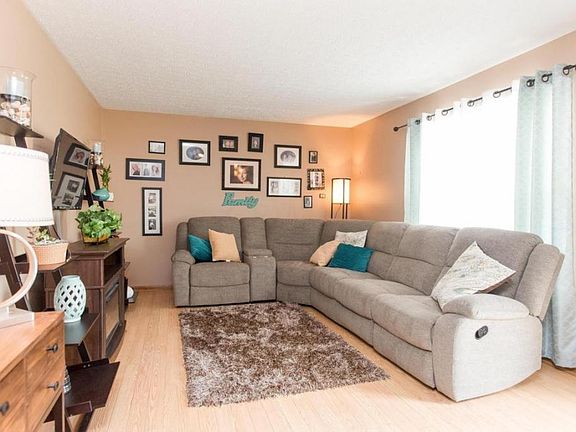 3rd image of 7194 Havencroft Dr