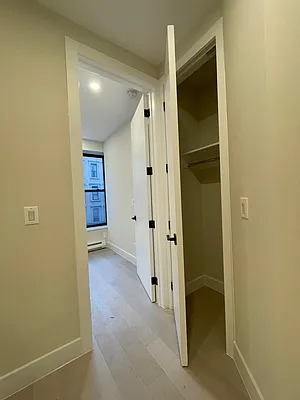 Rented by HOLTON REAL ESTATE INC. | media 12