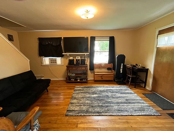 2nd image of 99 Denny Rd