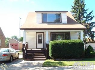 18581 Ruth St, Melvindale, MI 48122