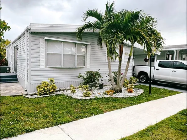 31 Holly Ln, Fort Lauderdale, FL 33325
