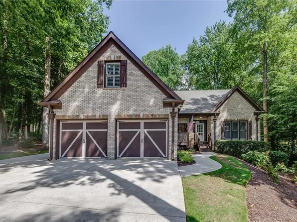 304 Crown Ct, Canton, GA 30115