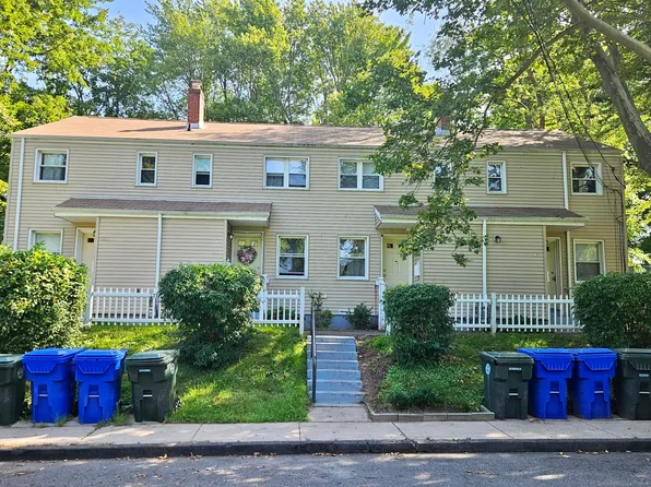 69-75 Woodlawn Circle, East Hartford, CT 06108