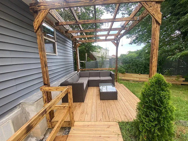 305 S Harris St — Photo 3