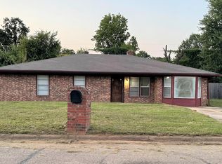 2465 Ridgeview Rd, Paris, TX 75460