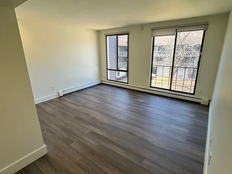Sycamore Place Apartments — Photo 50
