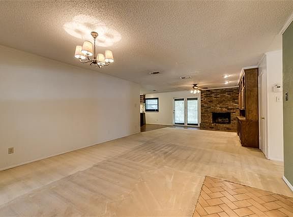 4th image of 5841 Westcrest Dr W