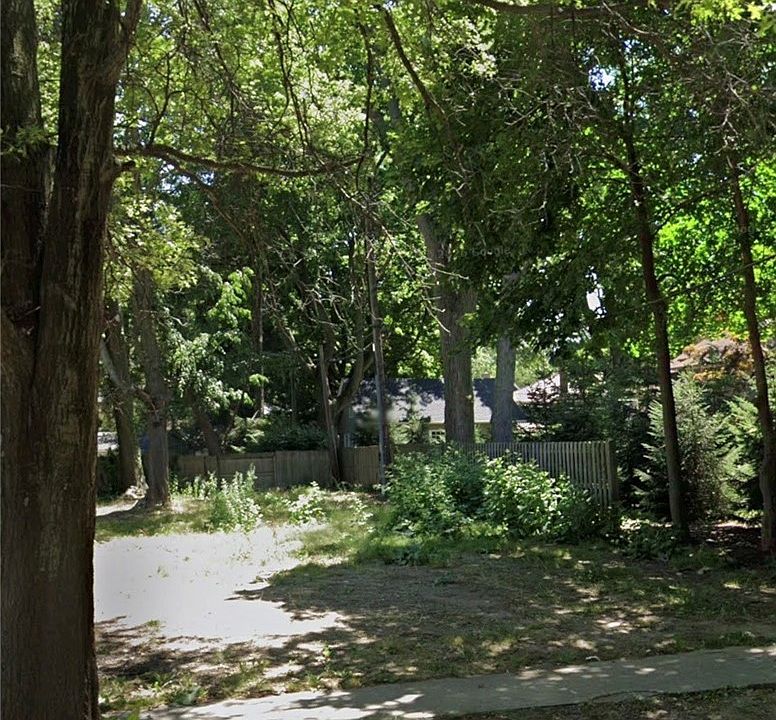 1st image of 1935 Coventry Rd