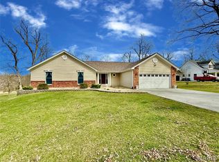11 Isaac Dr, Warrenton, MO 63383